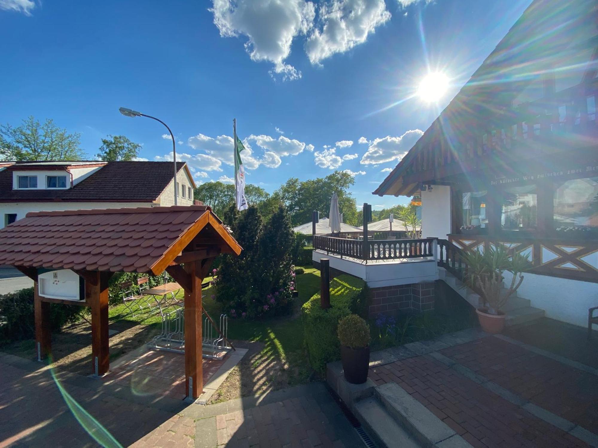 Hotel Wettlaufer Homberg  Luaran gambar