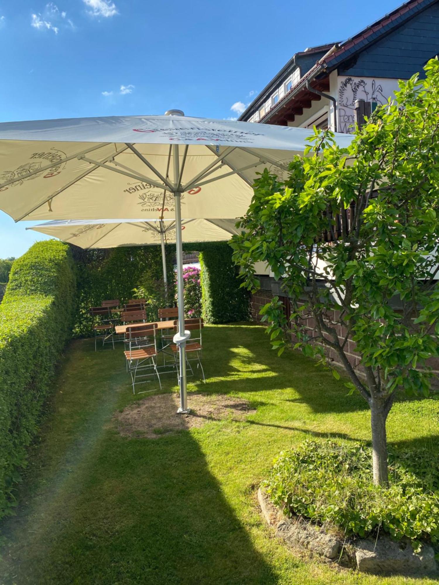 Hotel Wettlaufer Homberg  Luaran gambar
