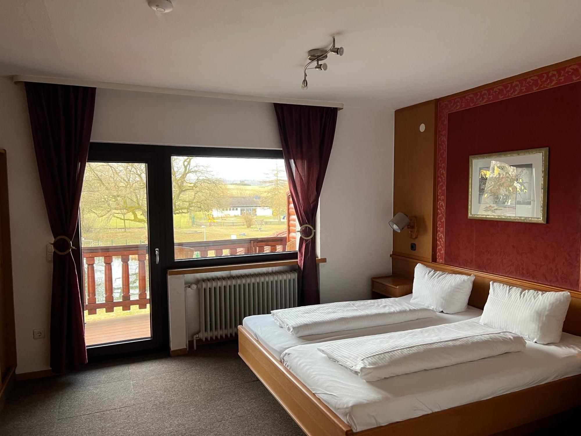 Hotel Wettlaufer Homberg  Luaran gambar